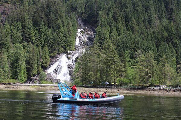 Granite Falls Zodiac Boat Tour – Vancouver